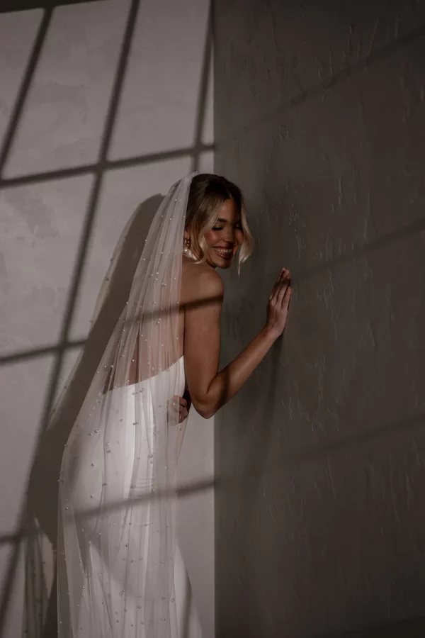 PEARL VEIL - Image 4