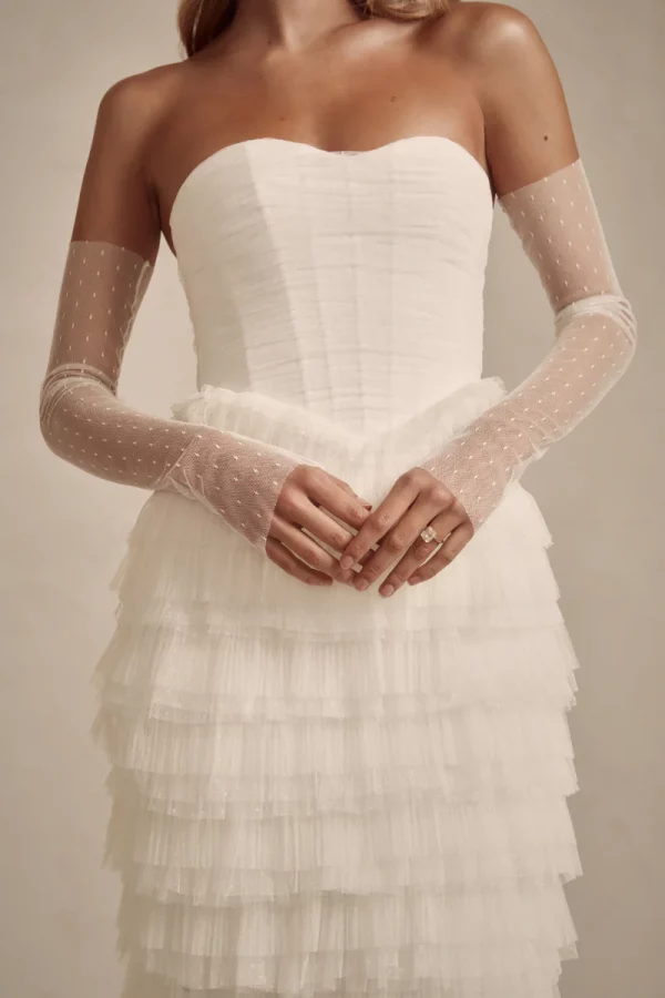 CHLOE SLEEVES